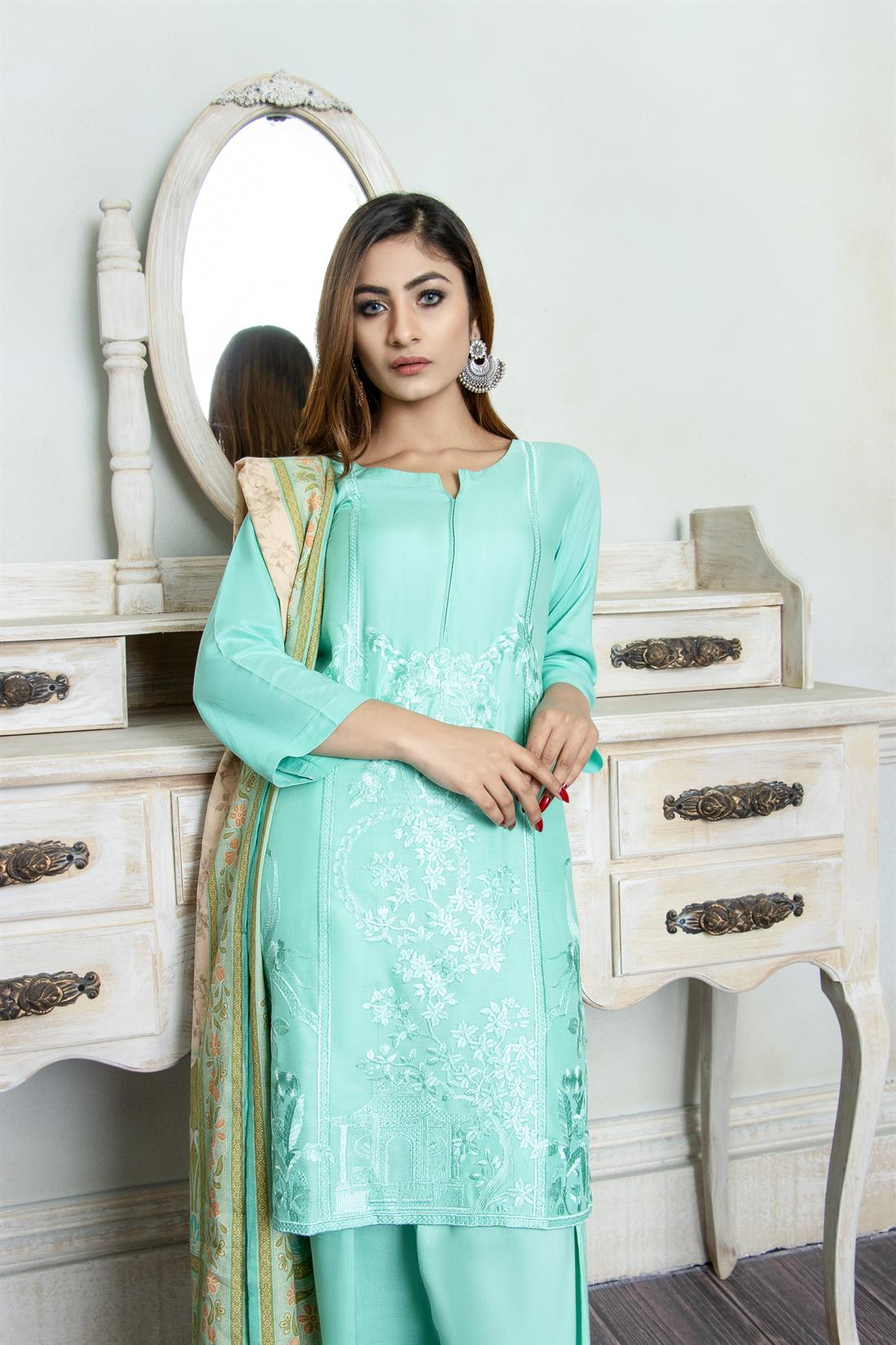 Green Thread Embroidered Linen Suit with Printed Dupatta