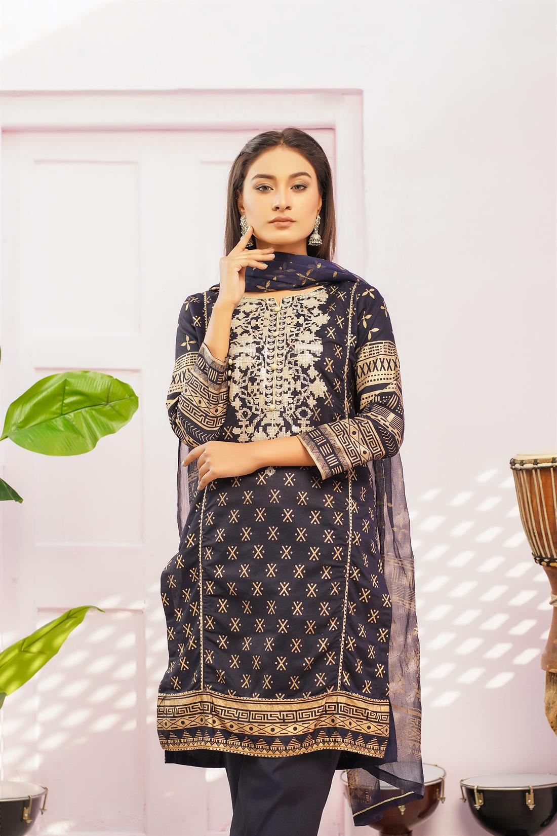 Navy Blue 3 Piece Beautiful Embroidered Salwar Suit