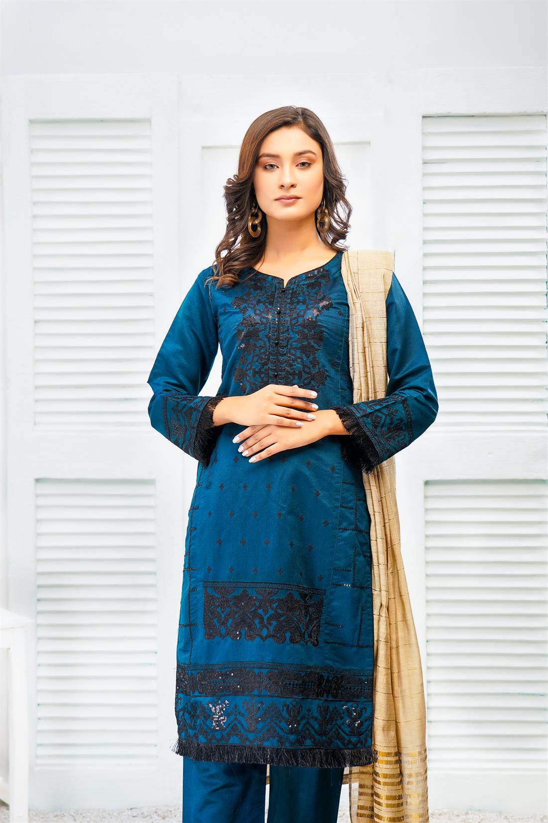 Teal 3 Piece Beautiful Embroidered Readymade Salwar Suit