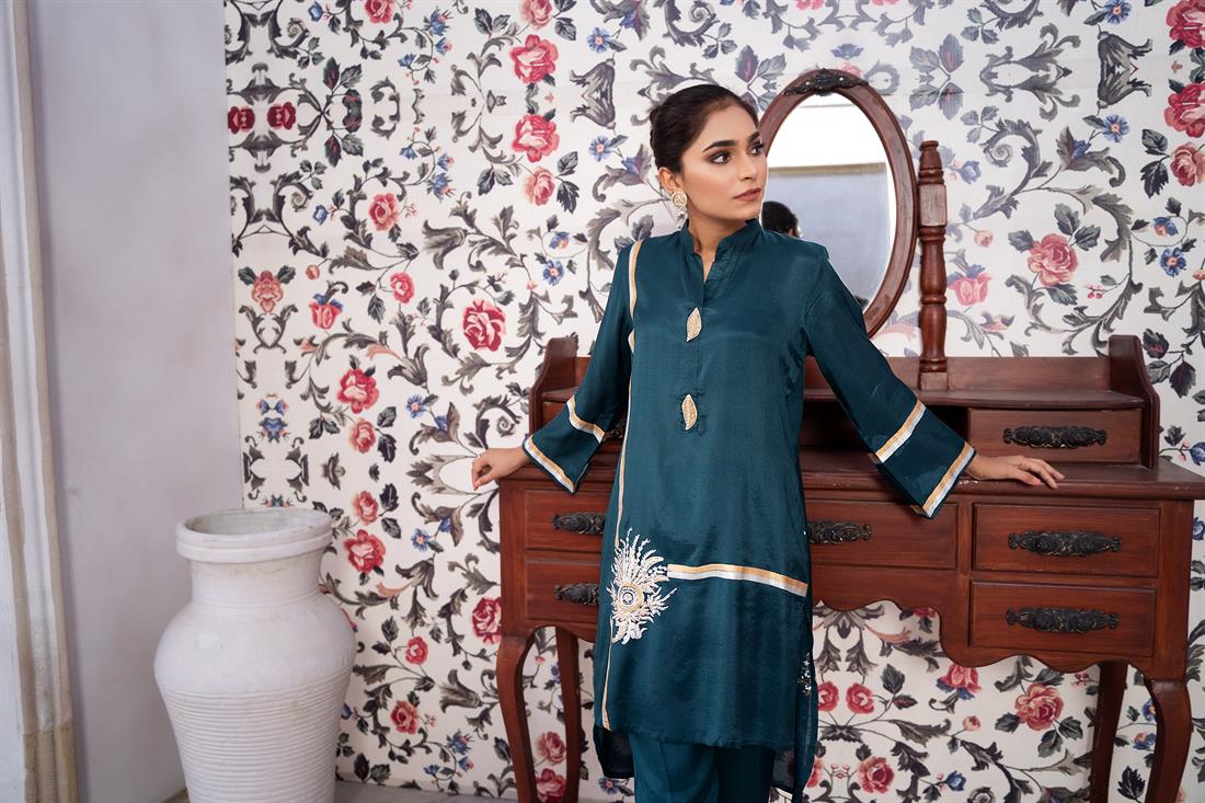Teal Embroidered 2 Piece Block Print Raw Silk Kameez with Toruser