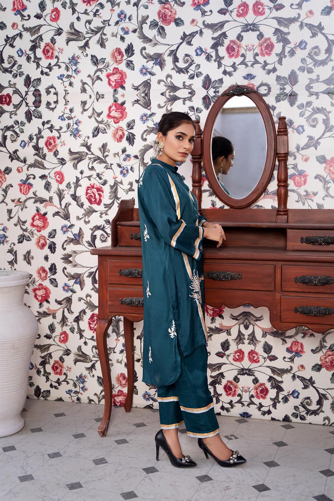 Teal Embroidered 2 Piece Block Print Raw Silk Kameez with Toruser