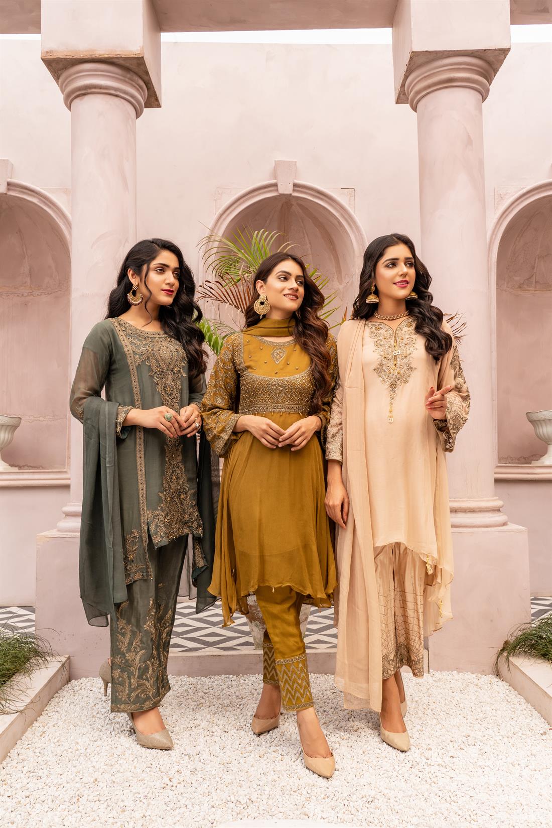 Mehndi Brown 3 Piece Ladies Readymade Salwar Kameez