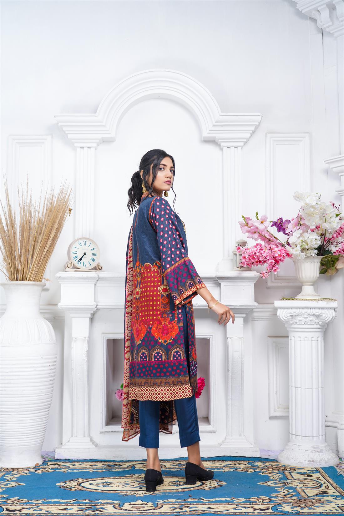 Black & Multicolour Chiffon Black/Multicolour Digital Printed Shirt with Trouser