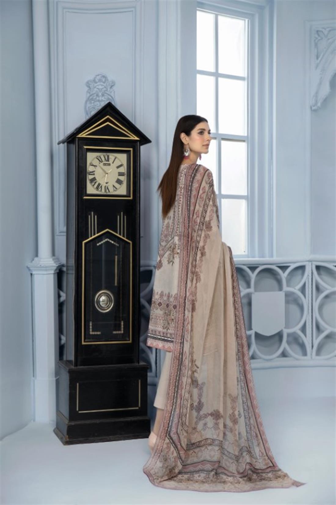 Embroidered Chiffon Digital Printed Lawn Ladies Readymade Salwar Suit