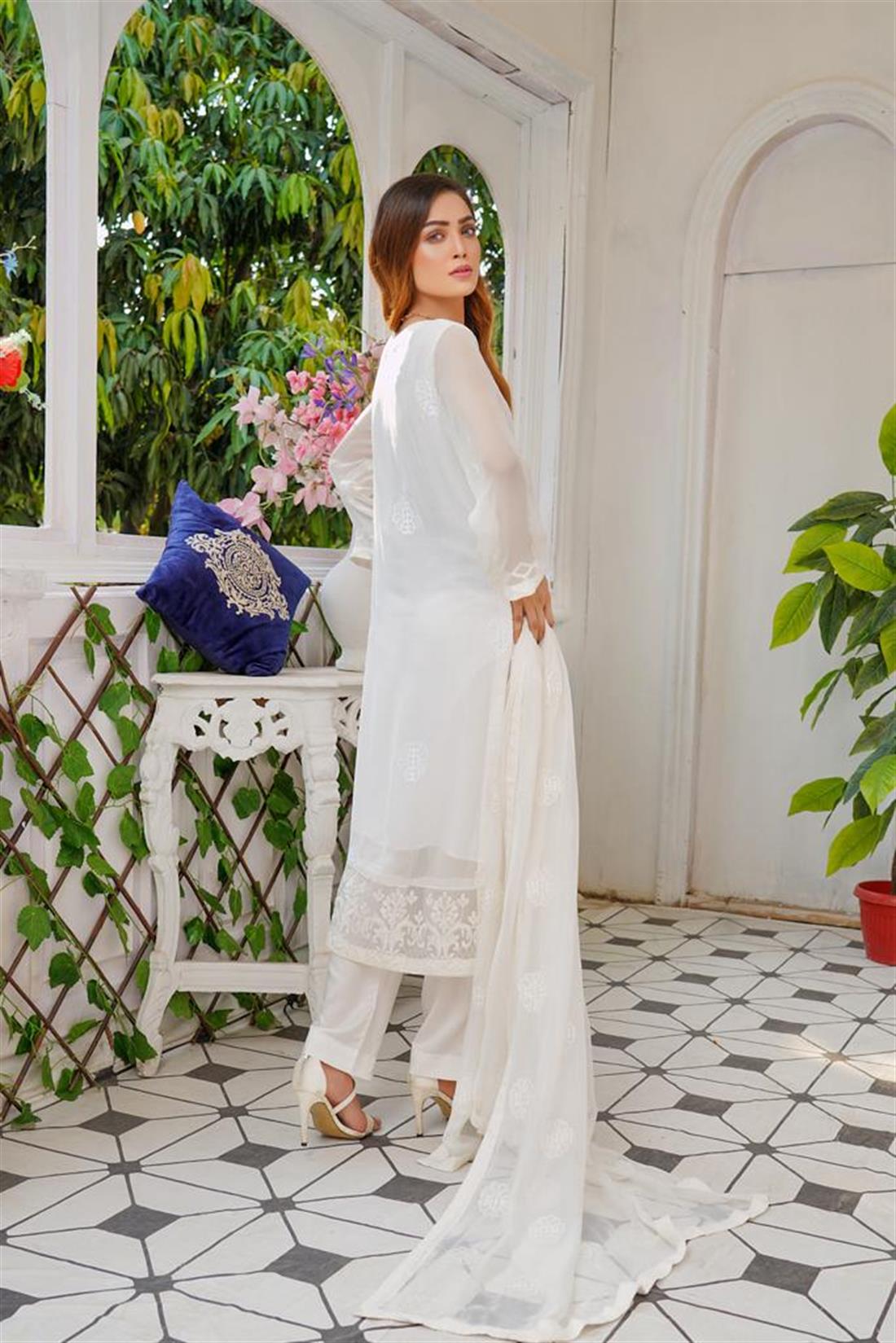 White Embroidered 3 Piece Chiffon Readymade Salwar Suit