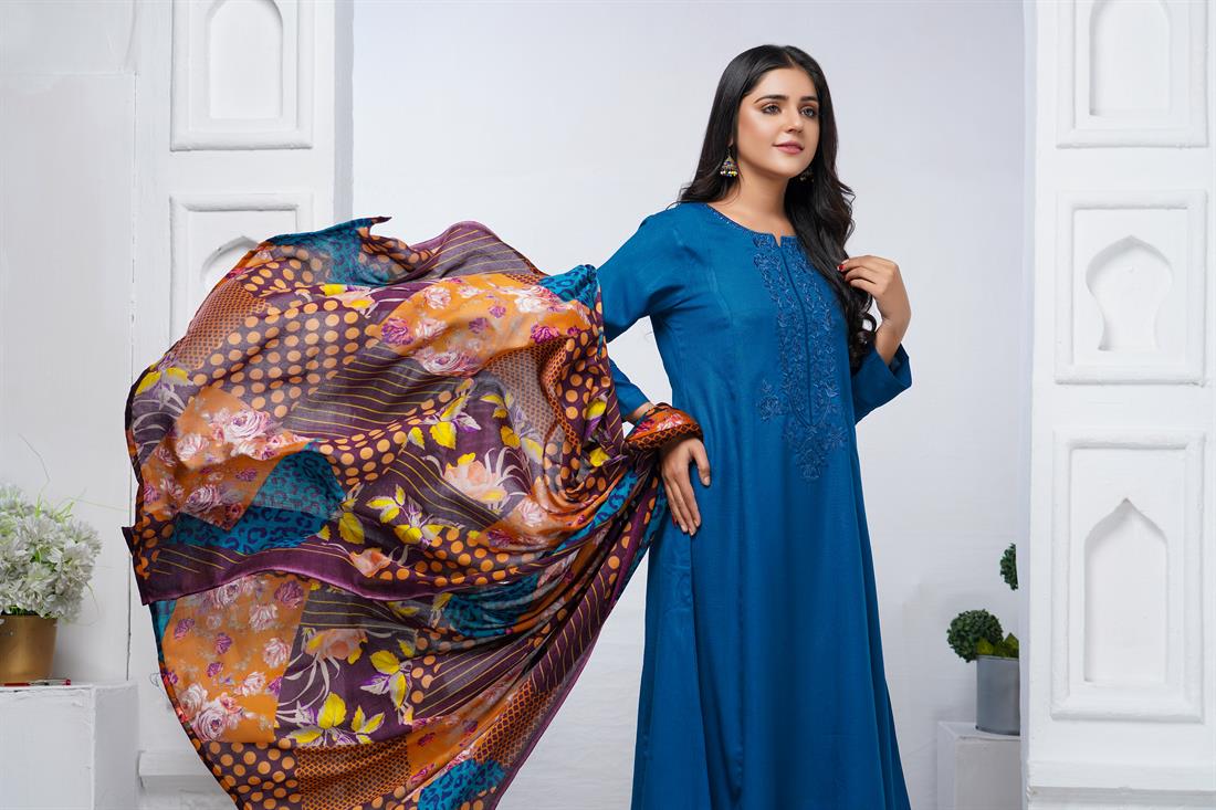 Zinc Embroidered Khaddar Peplum Ladies Readymade