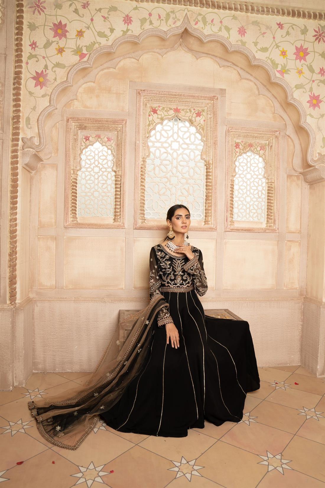 Black Chiffon Ladies 3 Piece Suit