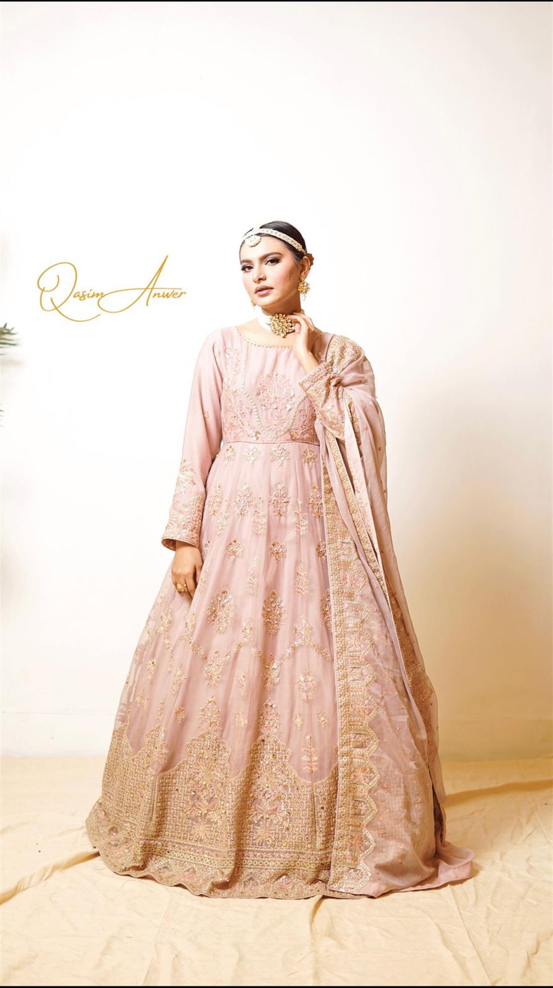 Light Lilac Embroidered Chiffon Maxi Ladies Readymade