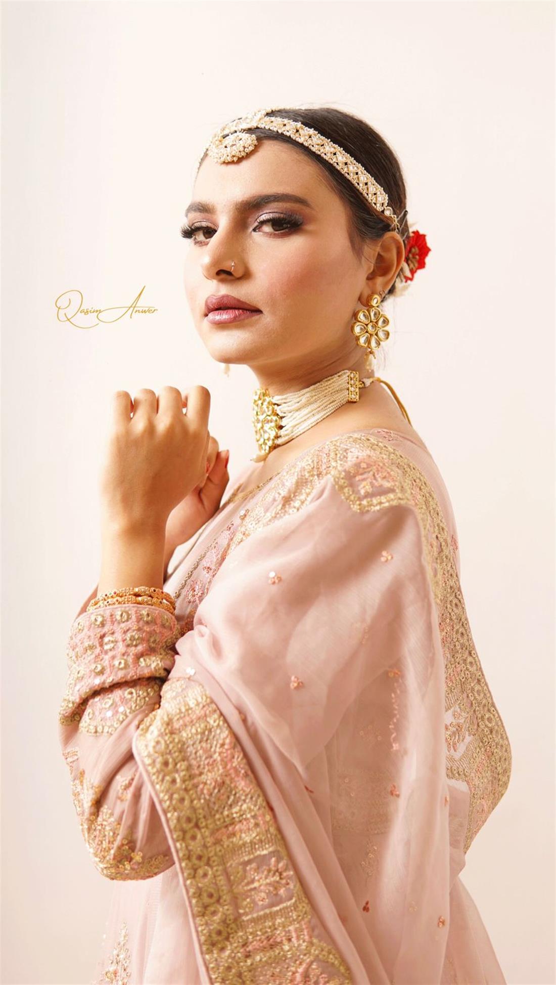 Light Lilac Embroidered Chiffon Maxi Ladies Readymade