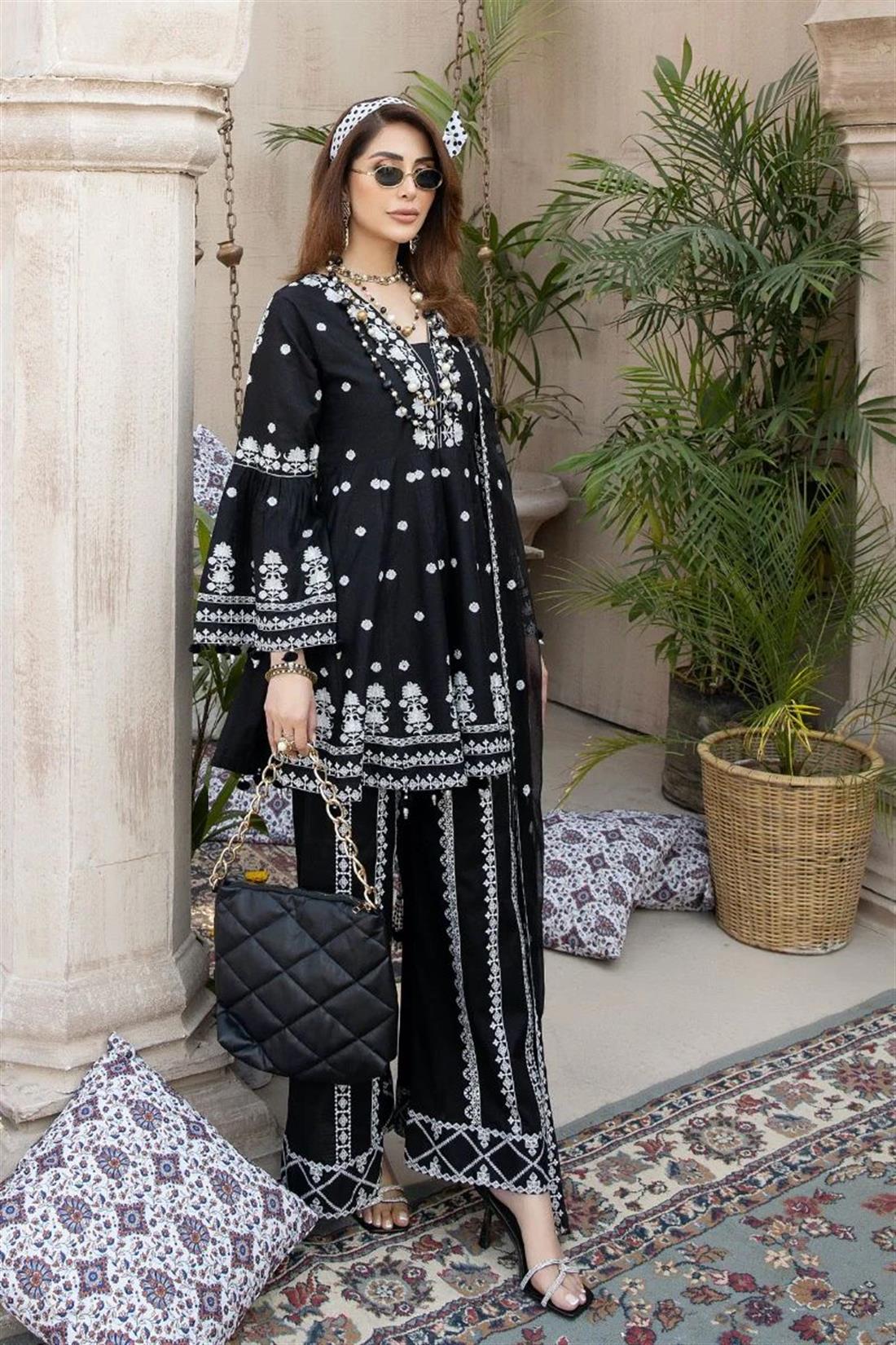 Black Embroidered Lawn Ladies Readymade
