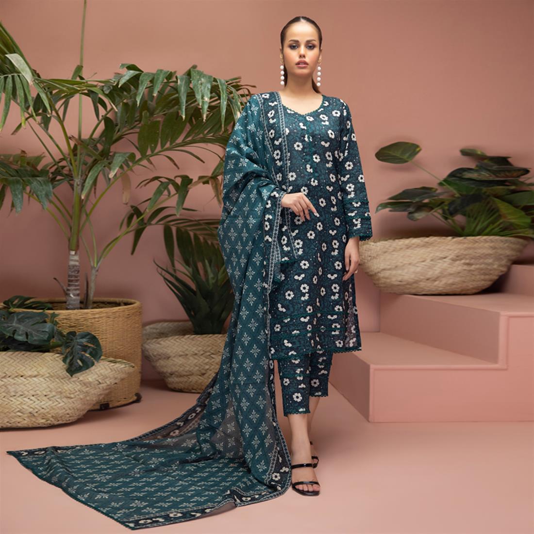 Green Beaded Lawn Ladies Readymade