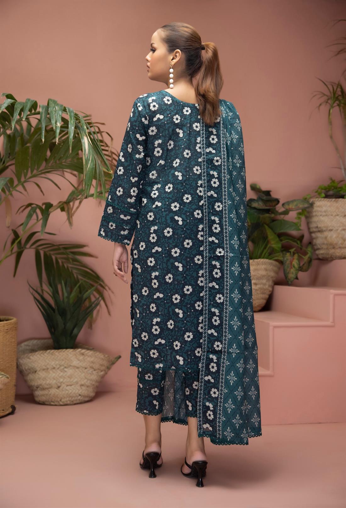 Green Beaded Lawn Ladies Readymade
