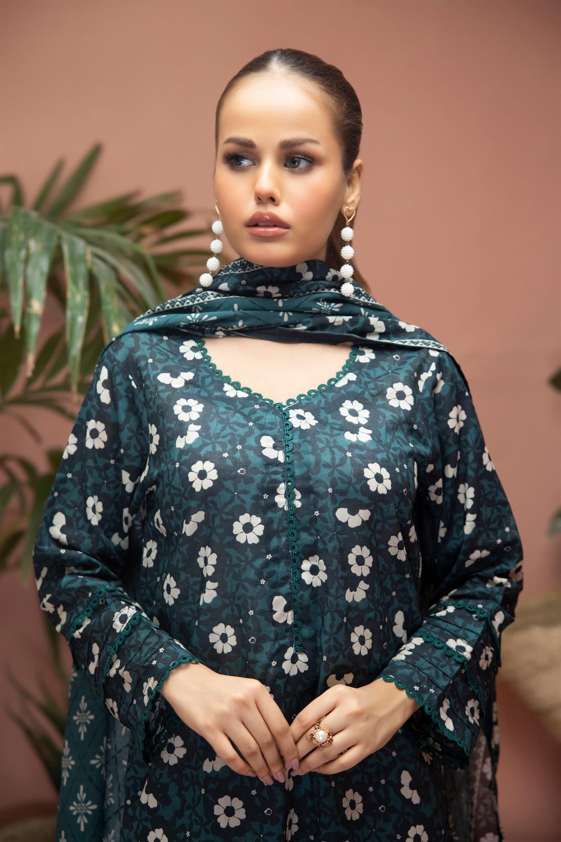 Green Beaded Lawn Ladies Readymade