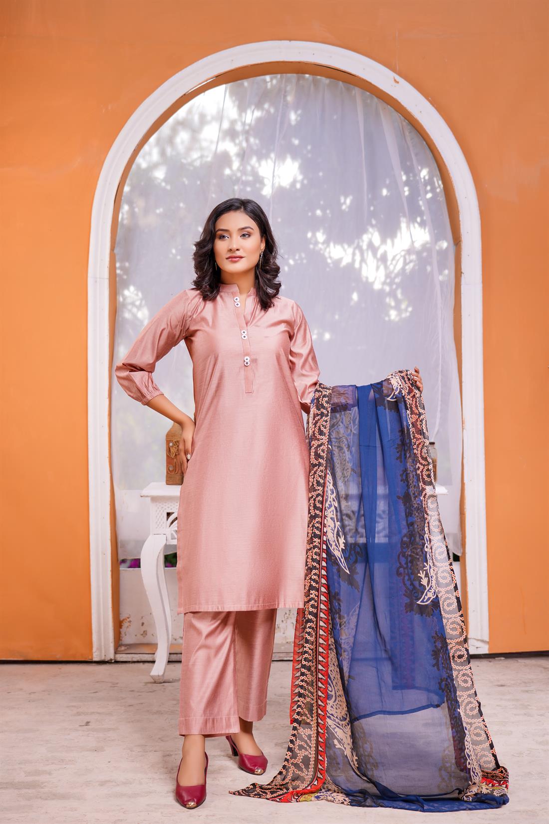 T.pink Digital Print Chiffon Khaddi Cotton Fabric Suit