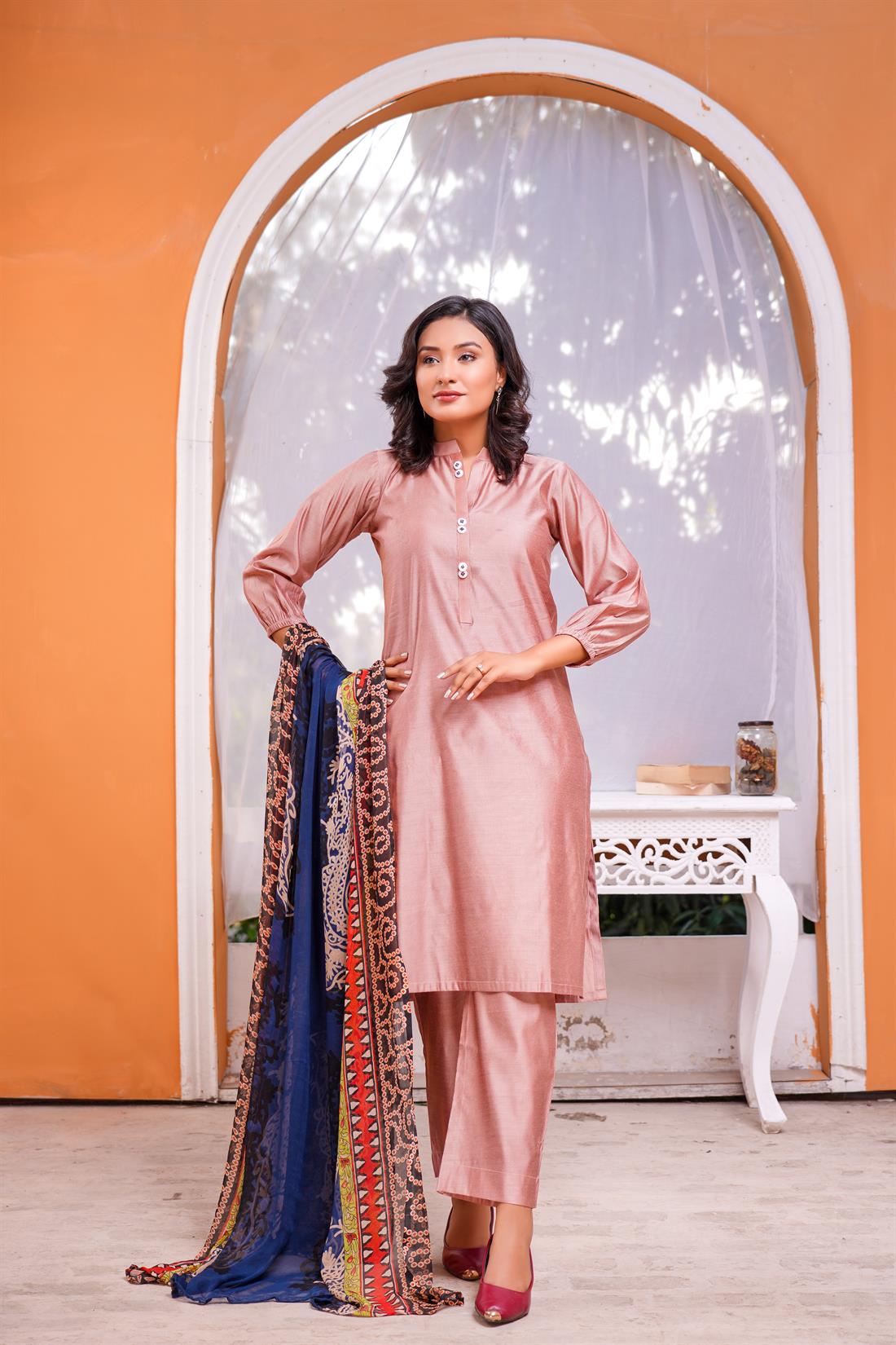 T.pink Digital Print Chiffon Khaddi Cotton Fabric Suit