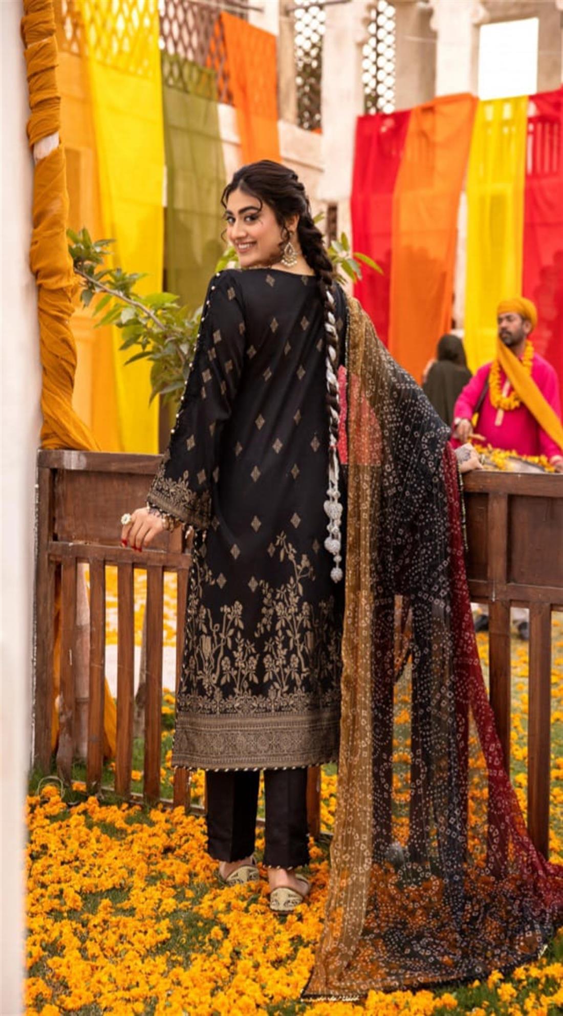 Black Embroidered Chiffon Ladies Readymade