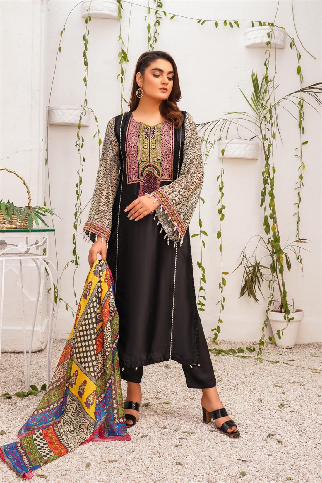 Black & Multicolour Embroidered Georgette Ladies Readymade