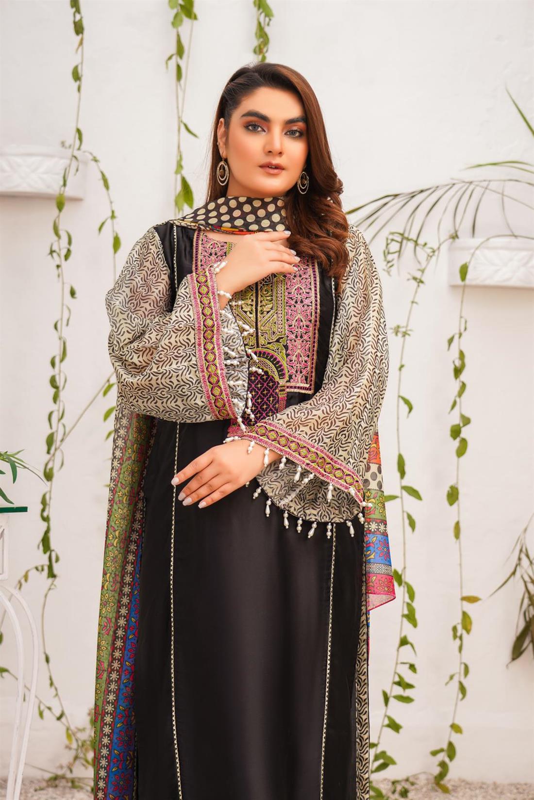 Black & Multicolour Embroidered Georgette Ladies Readymade