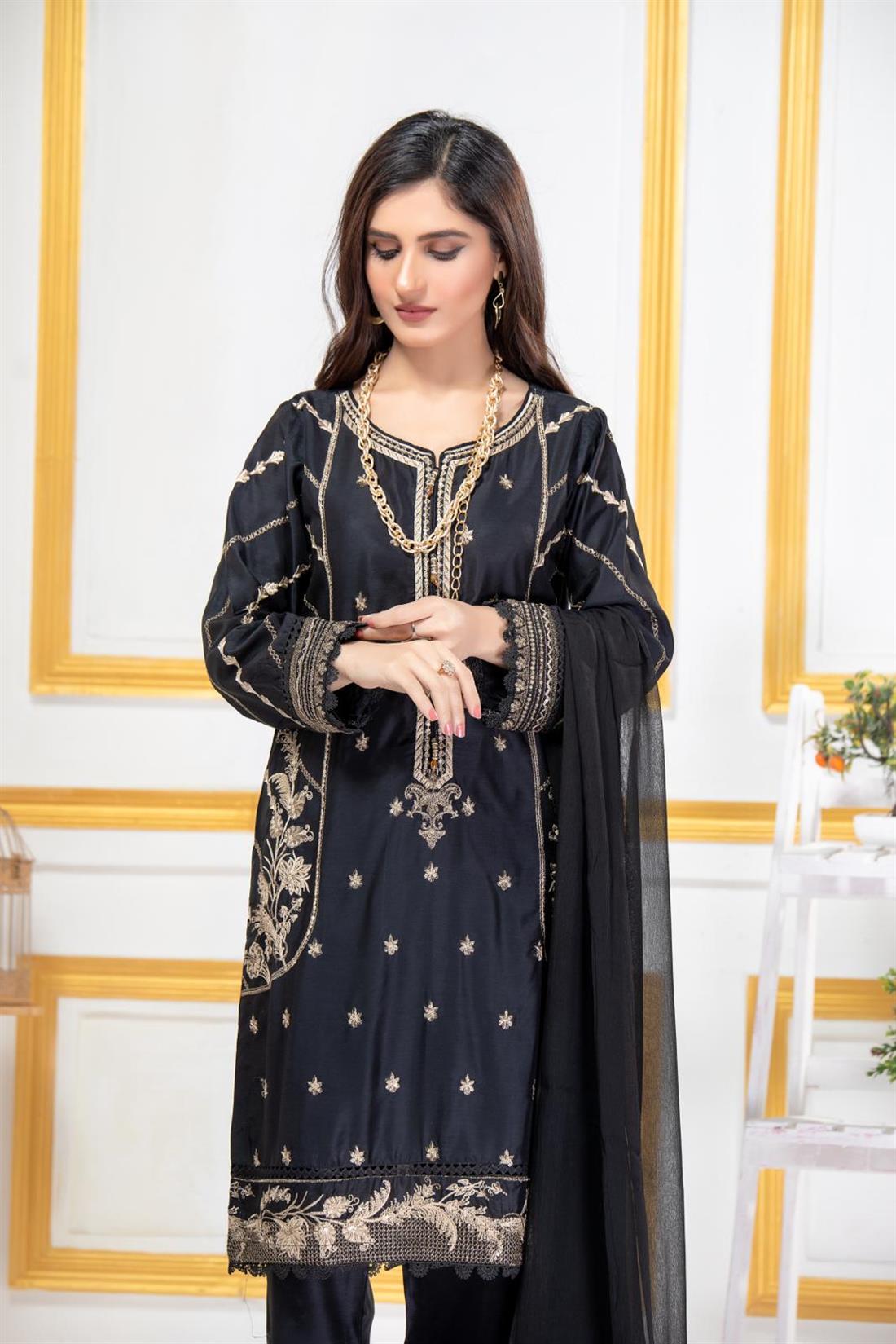 Black Embroidered Georgette Ladies Readymade