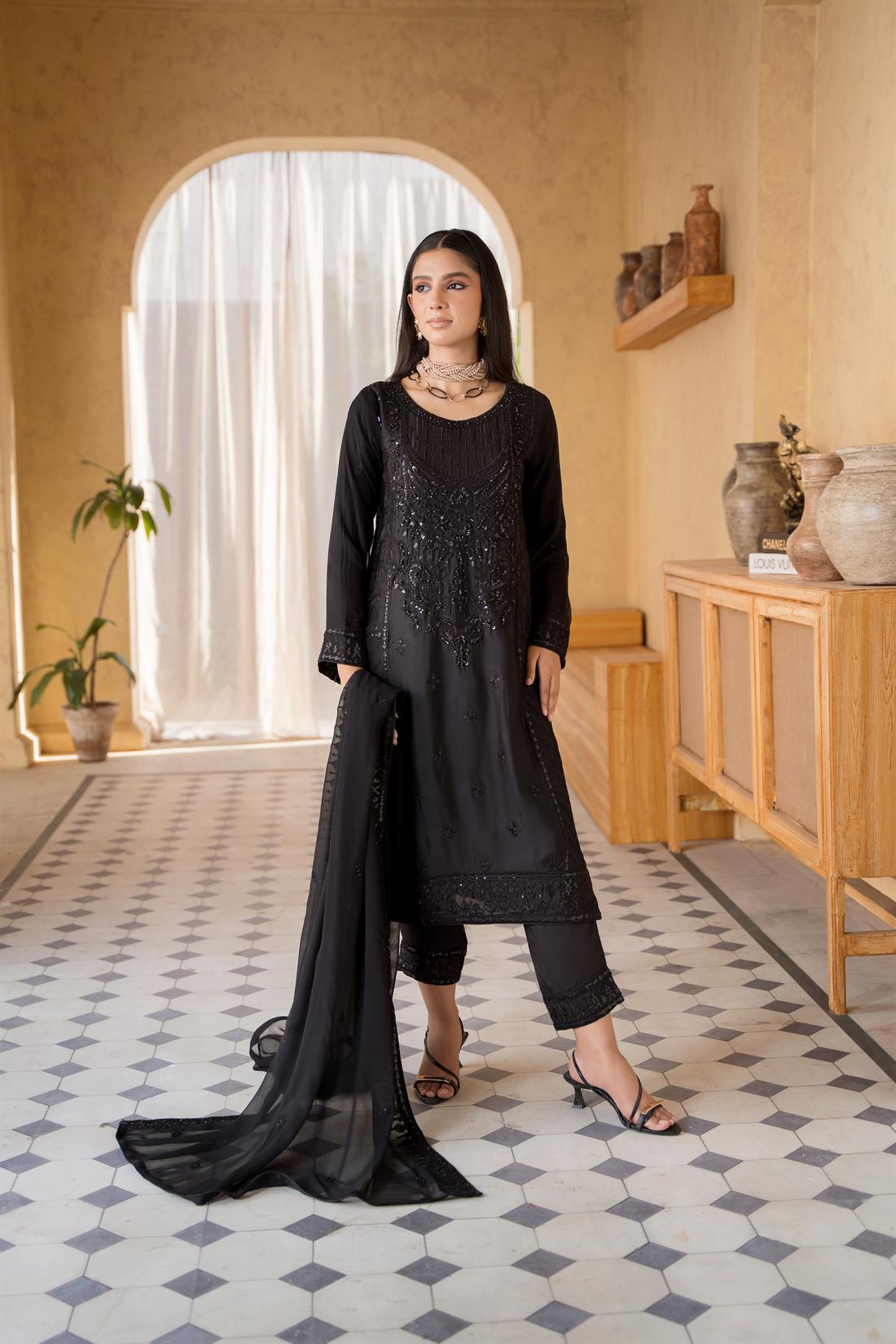 Black Sequinned Chiffon Luxury Pret
