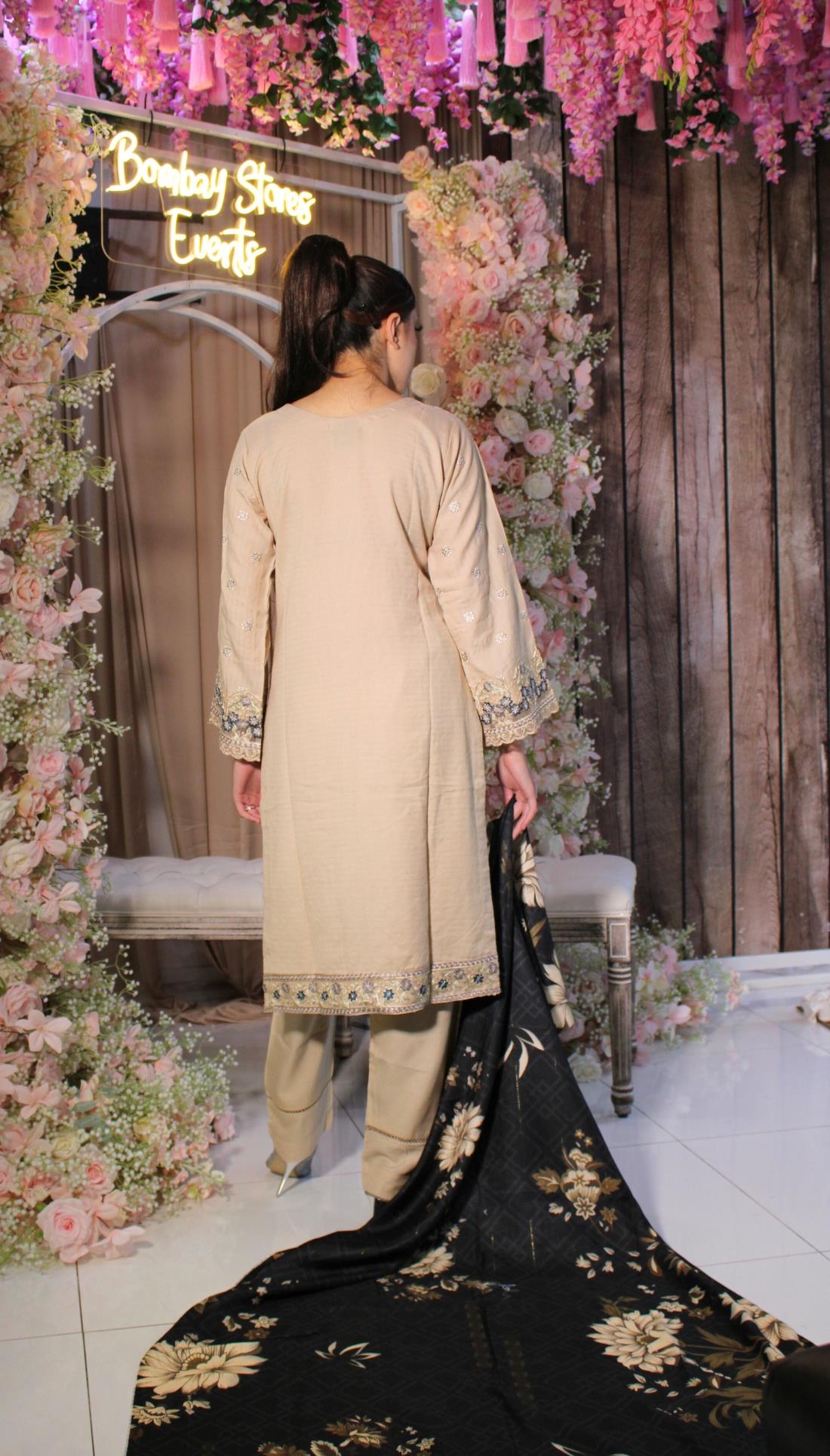 Cream & Multicolour Sequinned Dhanak 3 Piece Suit