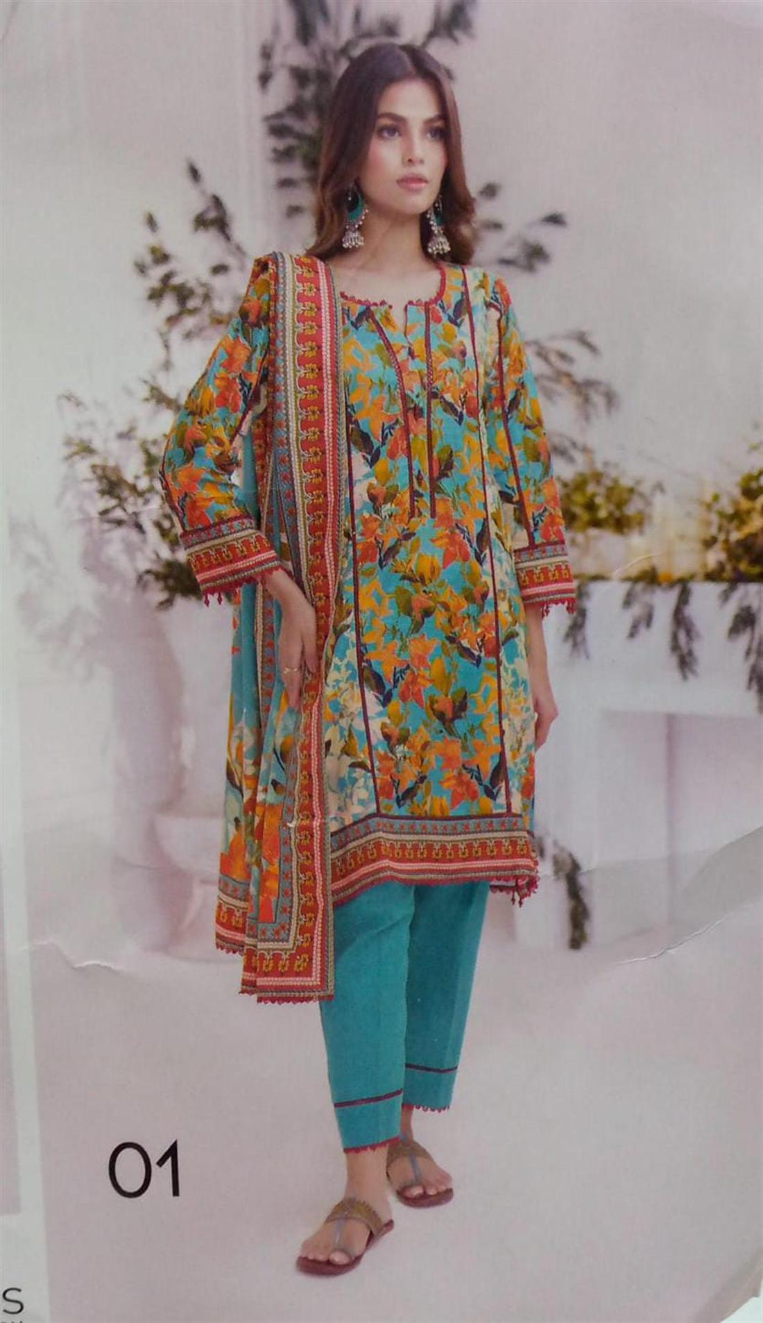 Turquise & Multicolour Printed Khaddar Ladies 3 Piece Khadder Suit
