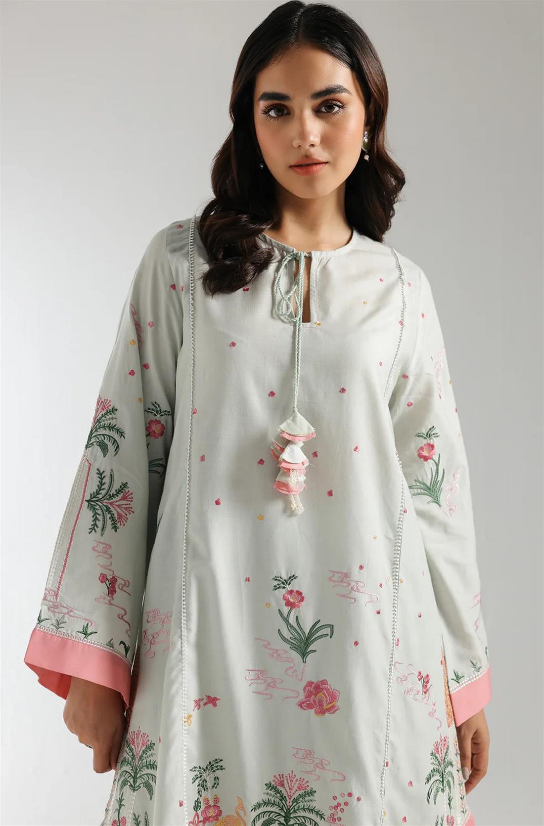 Light Green Ethnc Embroidered Suit