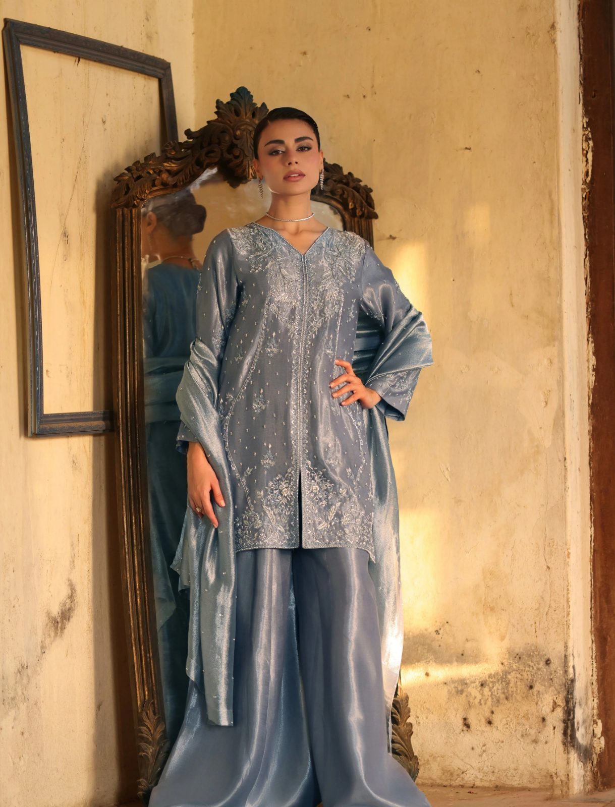 Embroidered Straight-Cut Meher