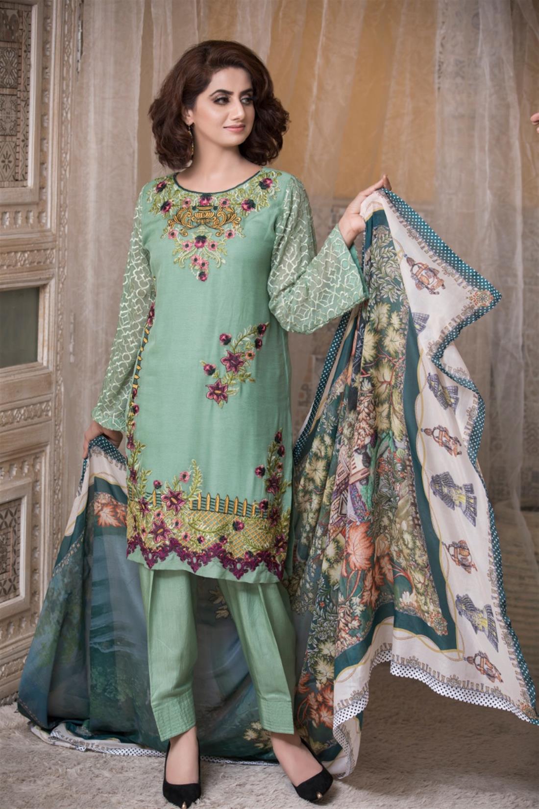 Zoya Collections