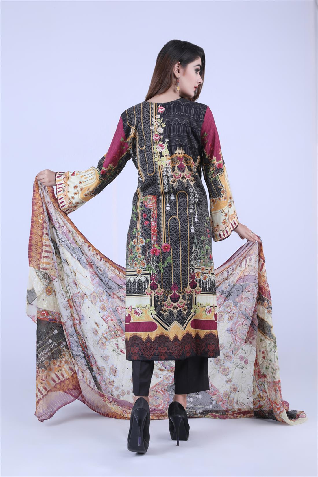Black Embroidered Chiffon 3 Piece Printed Kameez with Dupatta & Trouser