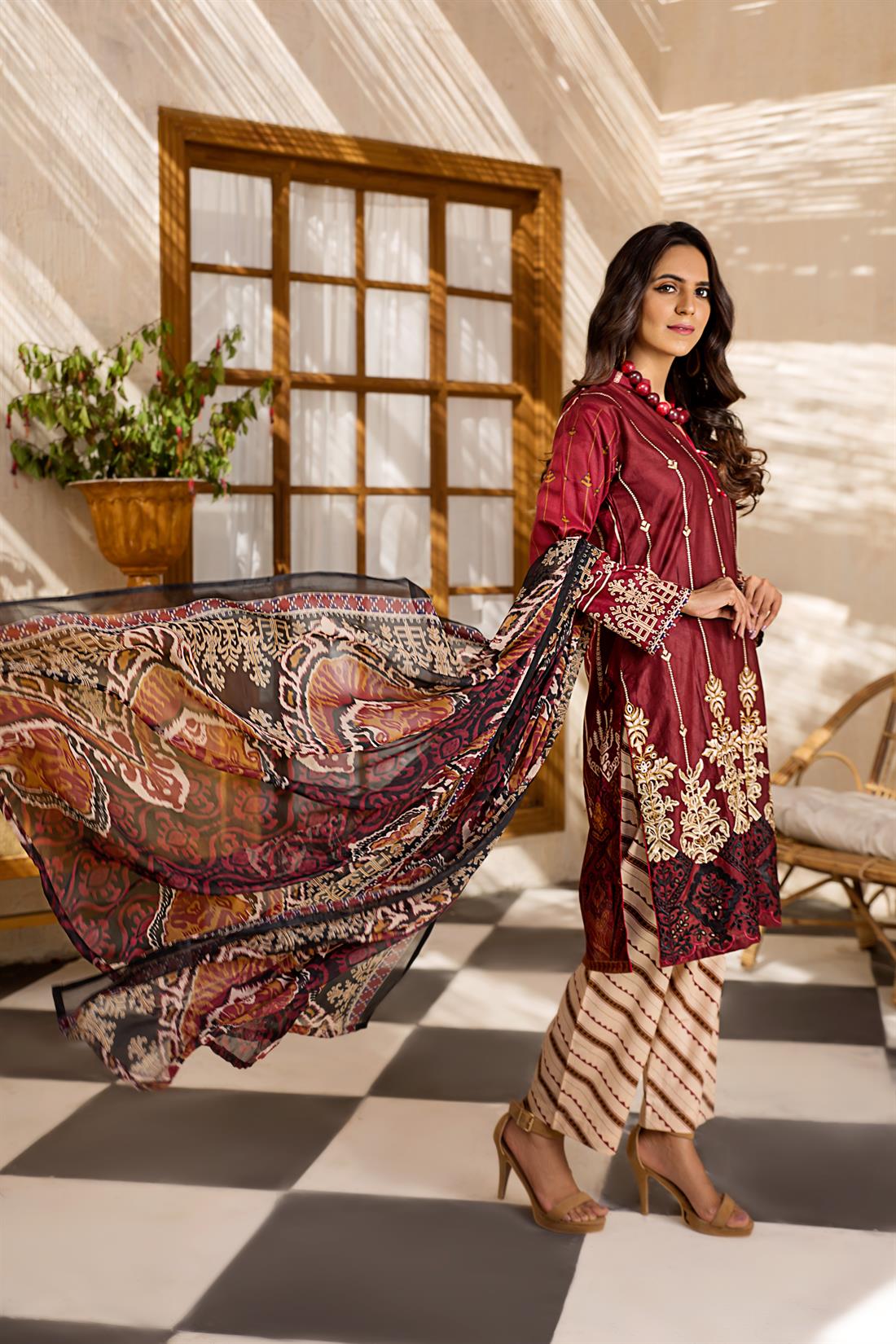 Maroon Embroidered Chiffon 3 Piece Printed Lawn Readymade Salwar Suit