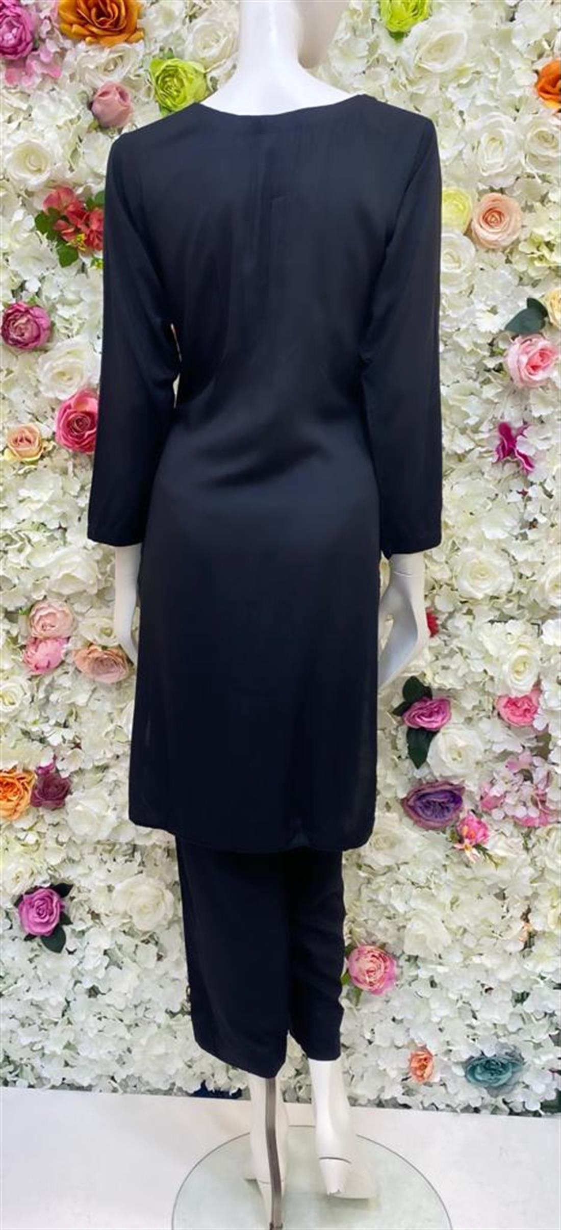 Black Embroidered Navy Blue Readymade Salwar Suit & Chiffon Dupatta