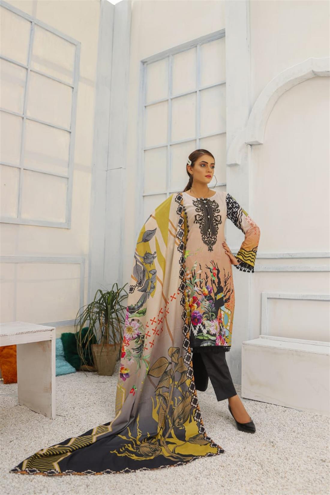 Cream & Black Embroidered Chiffon Cream/Black 3 Piece Readymade Lawn Suit with Dupatta