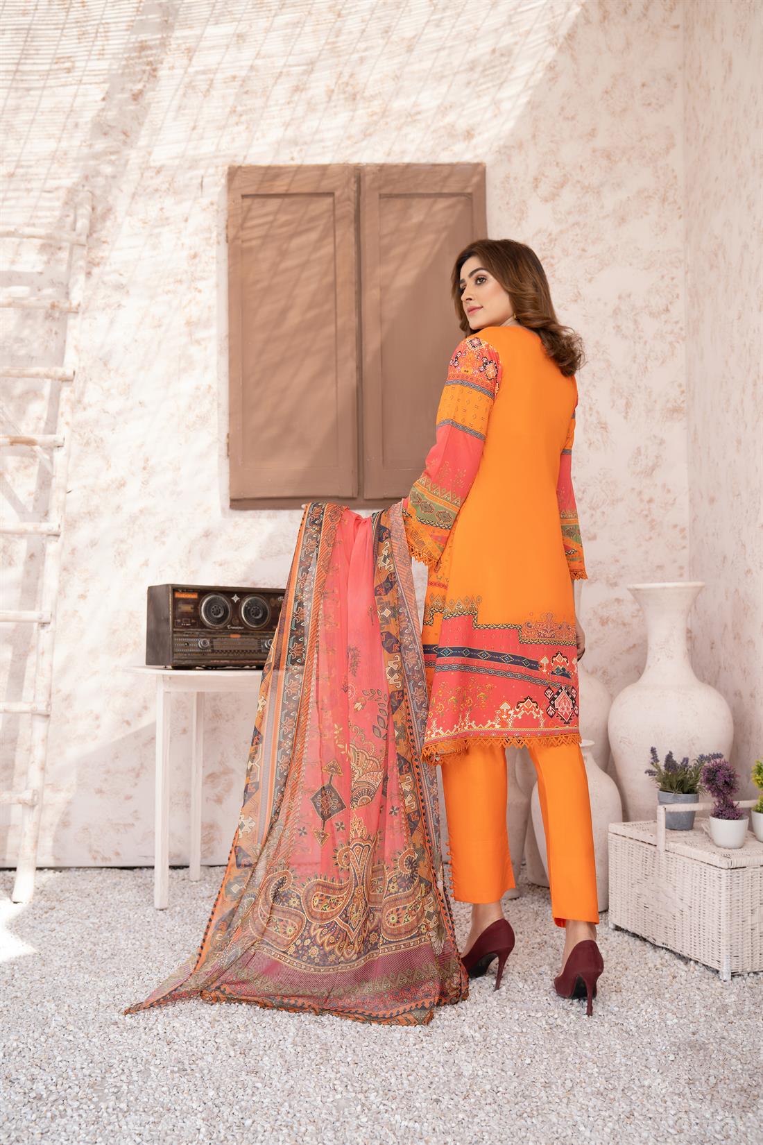Orange Digital Print Printed Lawn Salwar Suit & Chiffon Dupatta