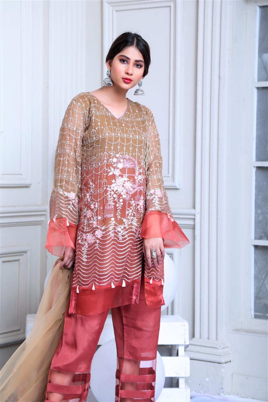 Ladieswear Readymade 3 Piece Embroidered Salwar Suit