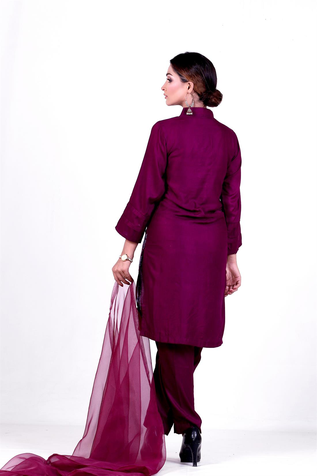 Purple Embroidered Organza Ladieswear Linen Salwar Kameez with Dupatta