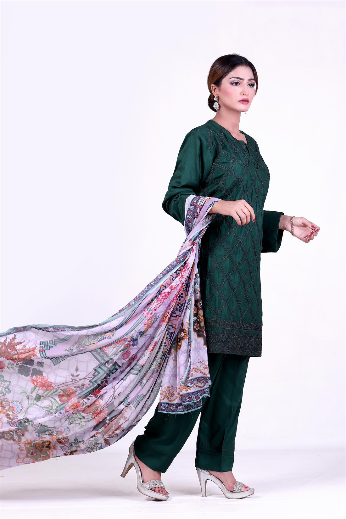 Green Embroidered Chiffon Ladies Readymade