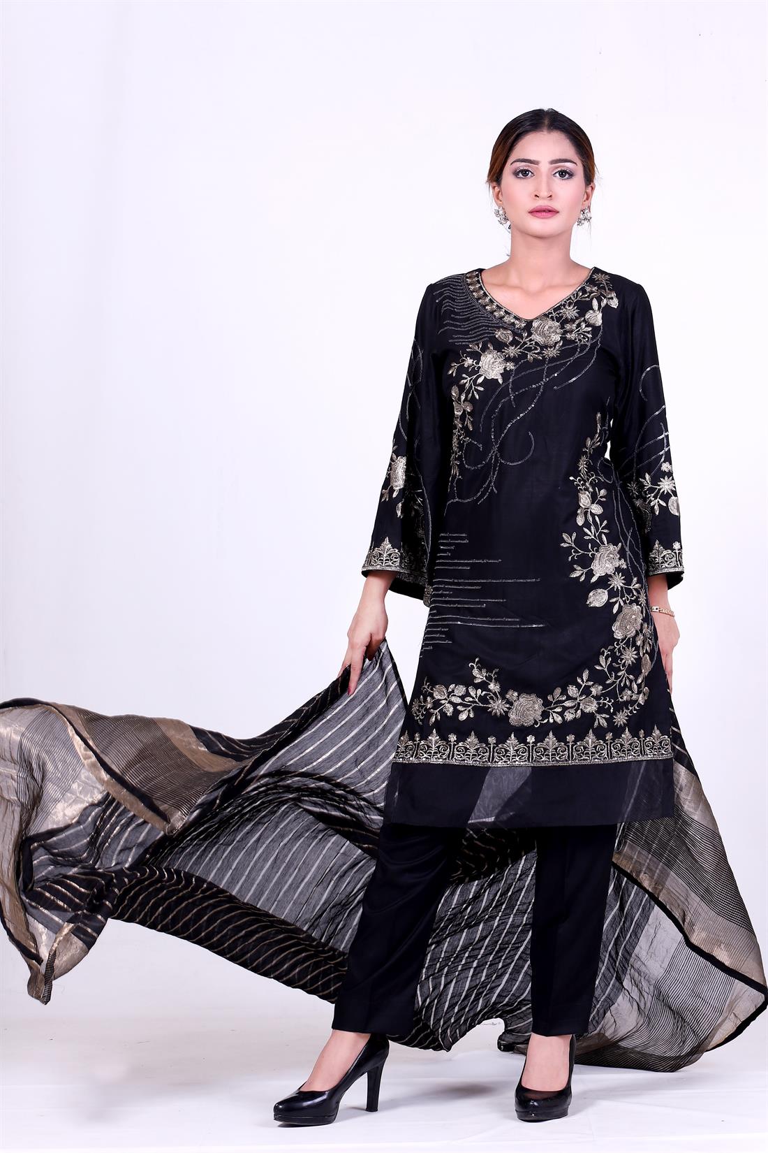 Black Embroidered Linen Shirt & Organza Dupatta
