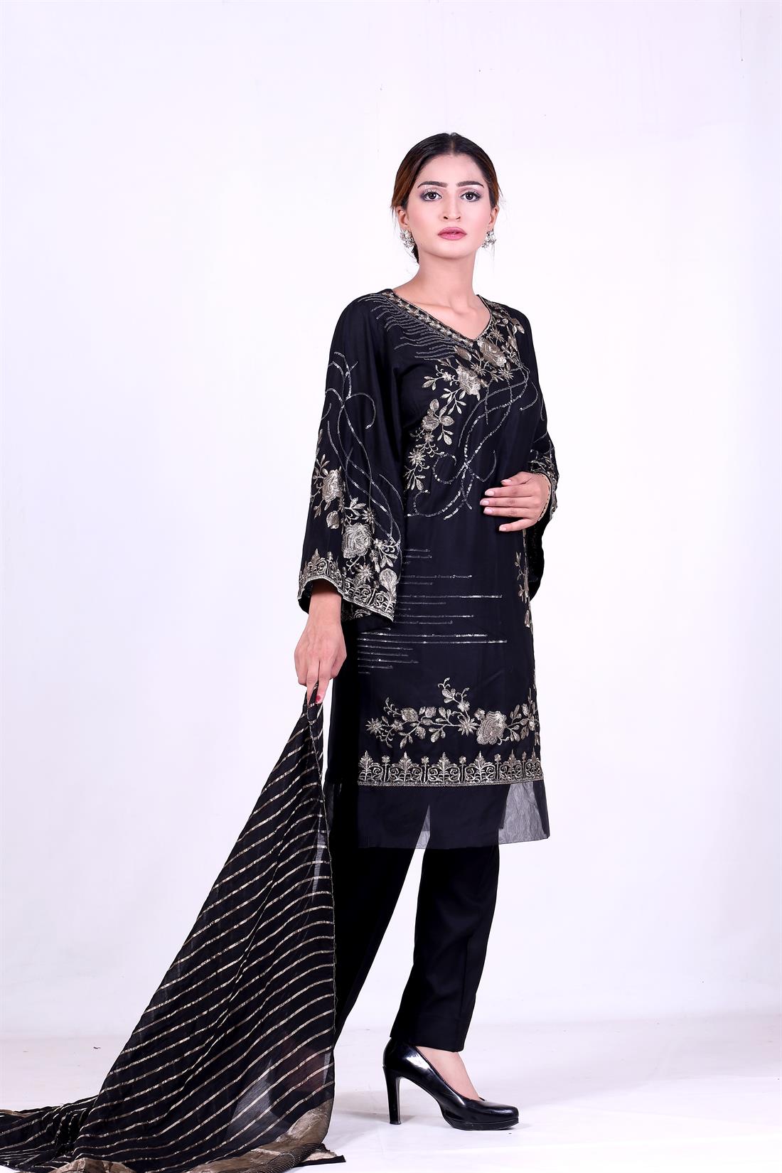 Black Embroidered Linen Shirt & Organza Dupatta