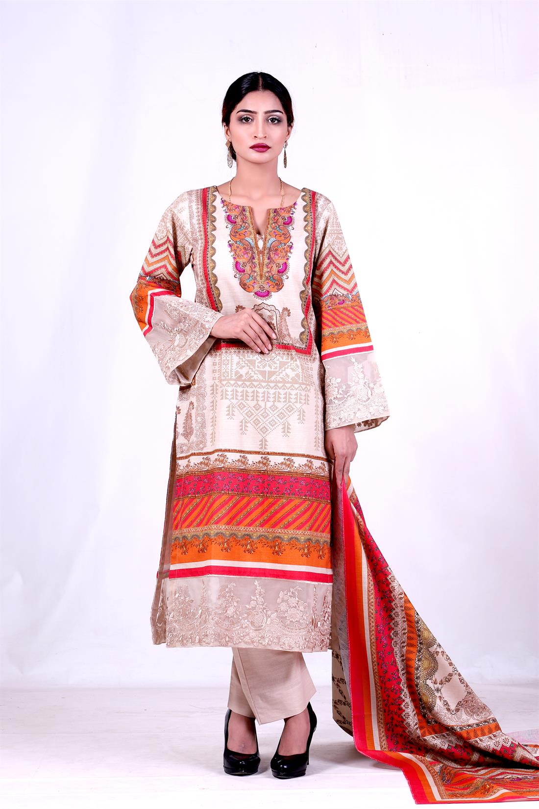 Skin Embroidered 3 Piece Khaddar Kameez with Printed Shawl