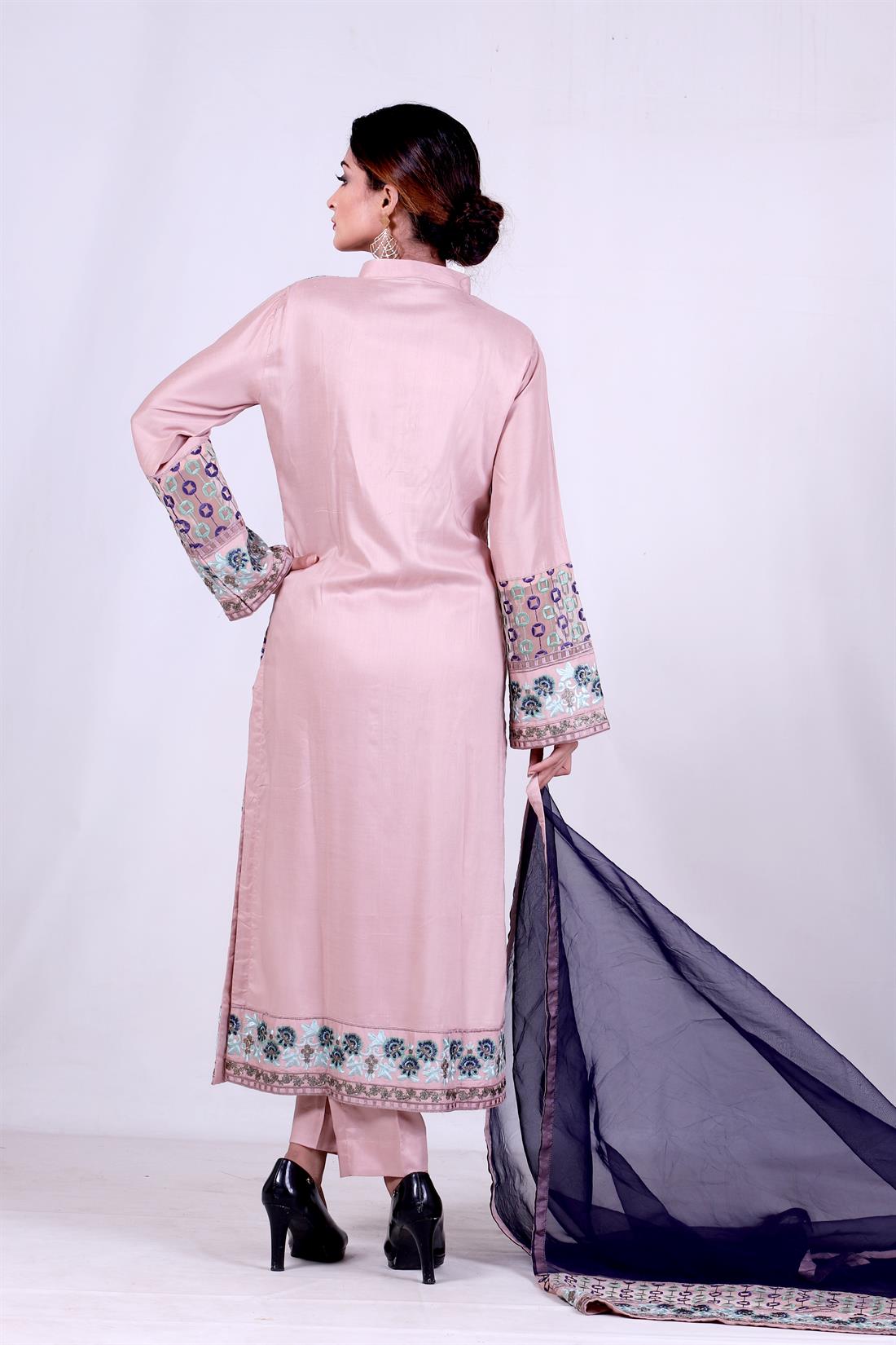 Tea Pink Embroidered Organza 3 Piece Linen Salwar Kameez with Dupatta