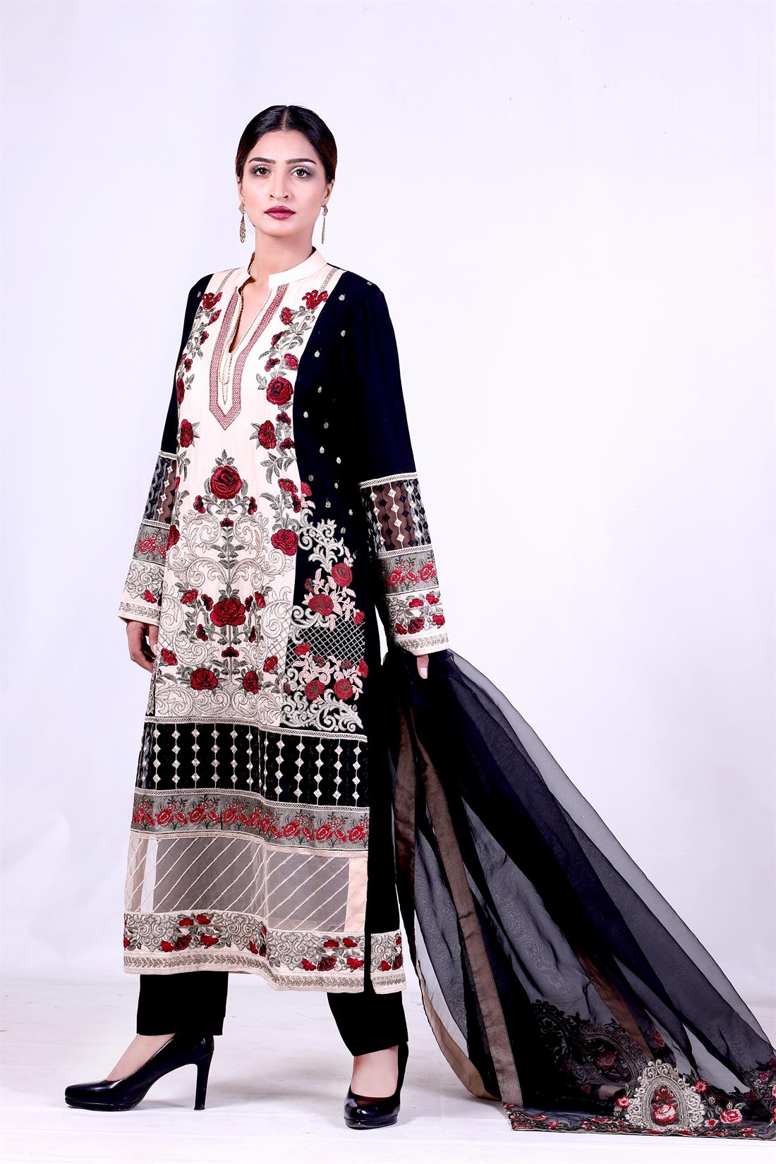 Skin & Black Embroidered Organza Skin/Black 3 Piece Linen Salwar Kameez with Dupatta