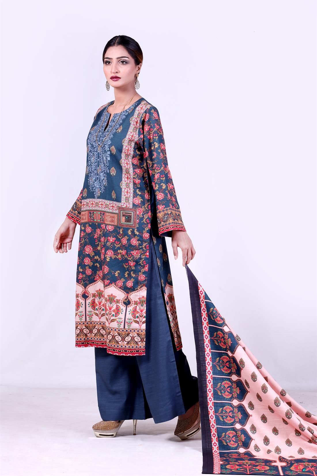 Zinc Khaddar Embroidered 3 Piece Kameez with Shawl & Palazzo