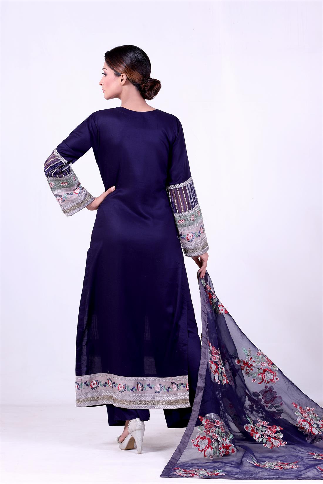 Grey & Navy Organza Grey/Navy 3 Piece Embroidered Kameez & Linen Trouser
