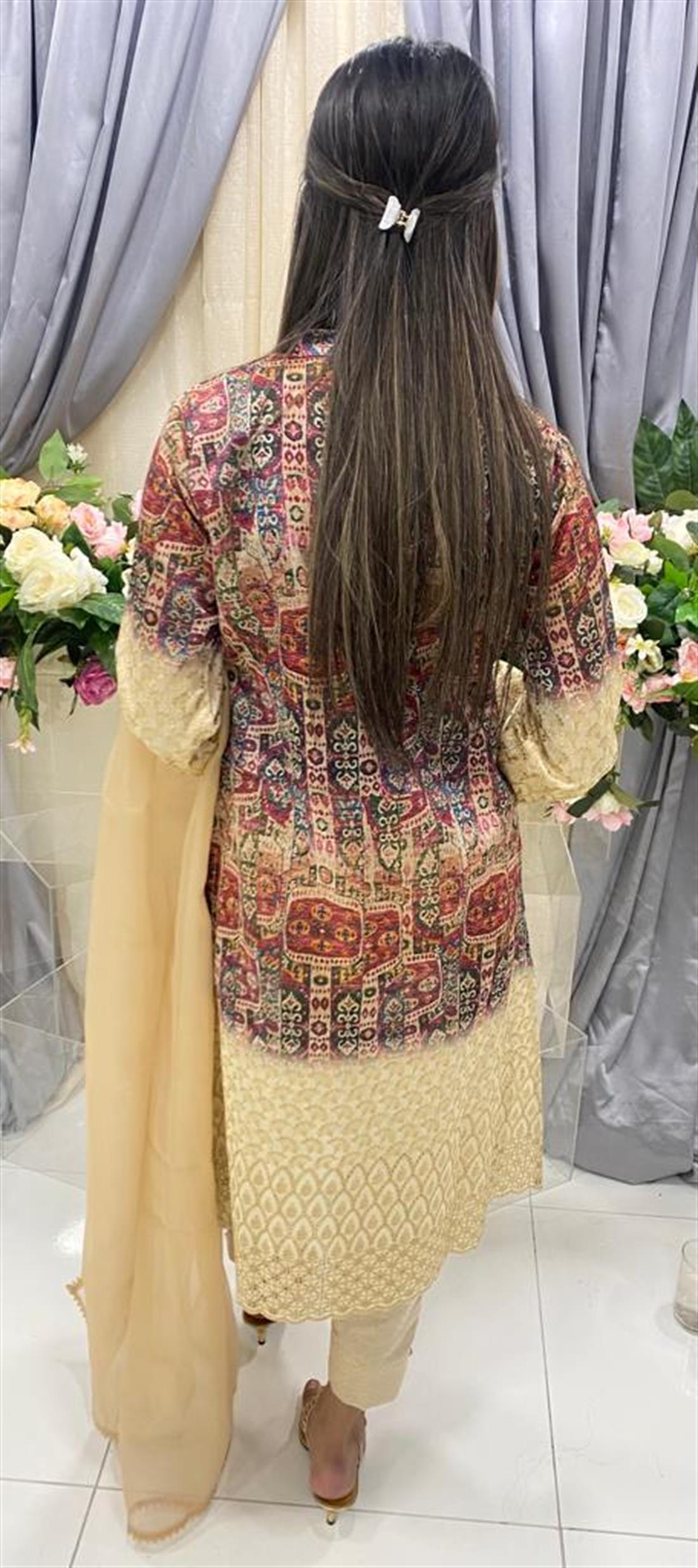 Beige & Multicolour Embroidered Organza Beige/Multicolour 3 Piece Ladies Readymade Silk Salwar Suit