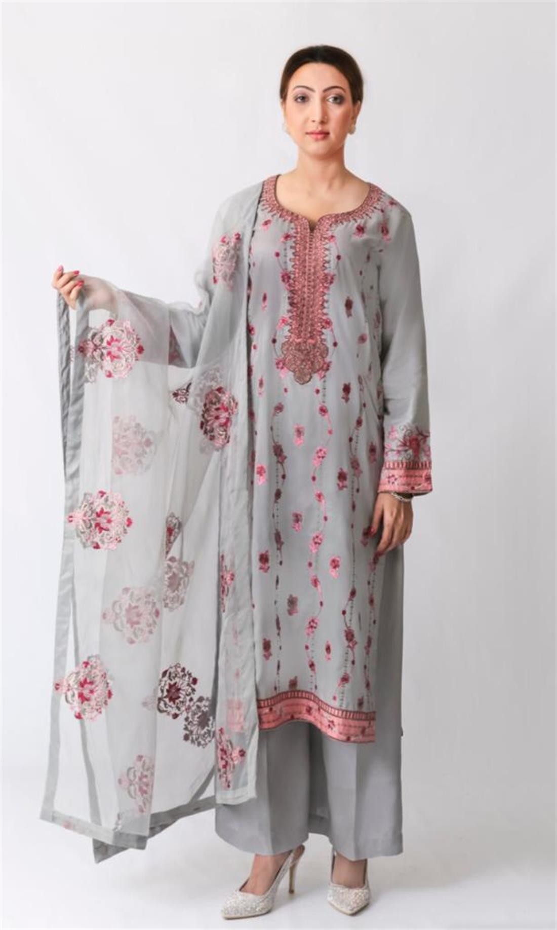Grey Embroidered Palazzo 3 Piece Linen Salwar Kameez with Organza Dupatta