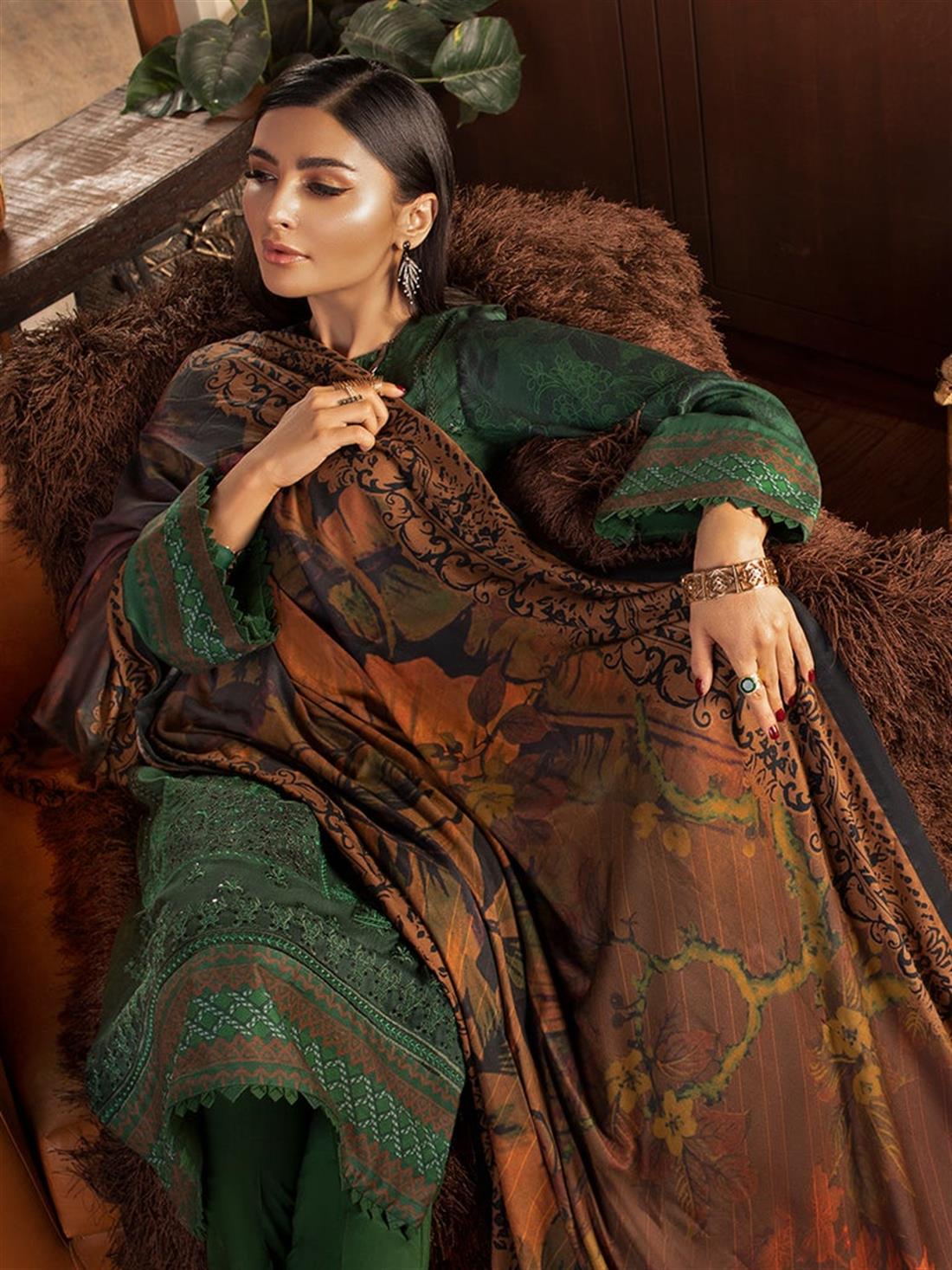 Green Embroidered Linen Ladies Readymade