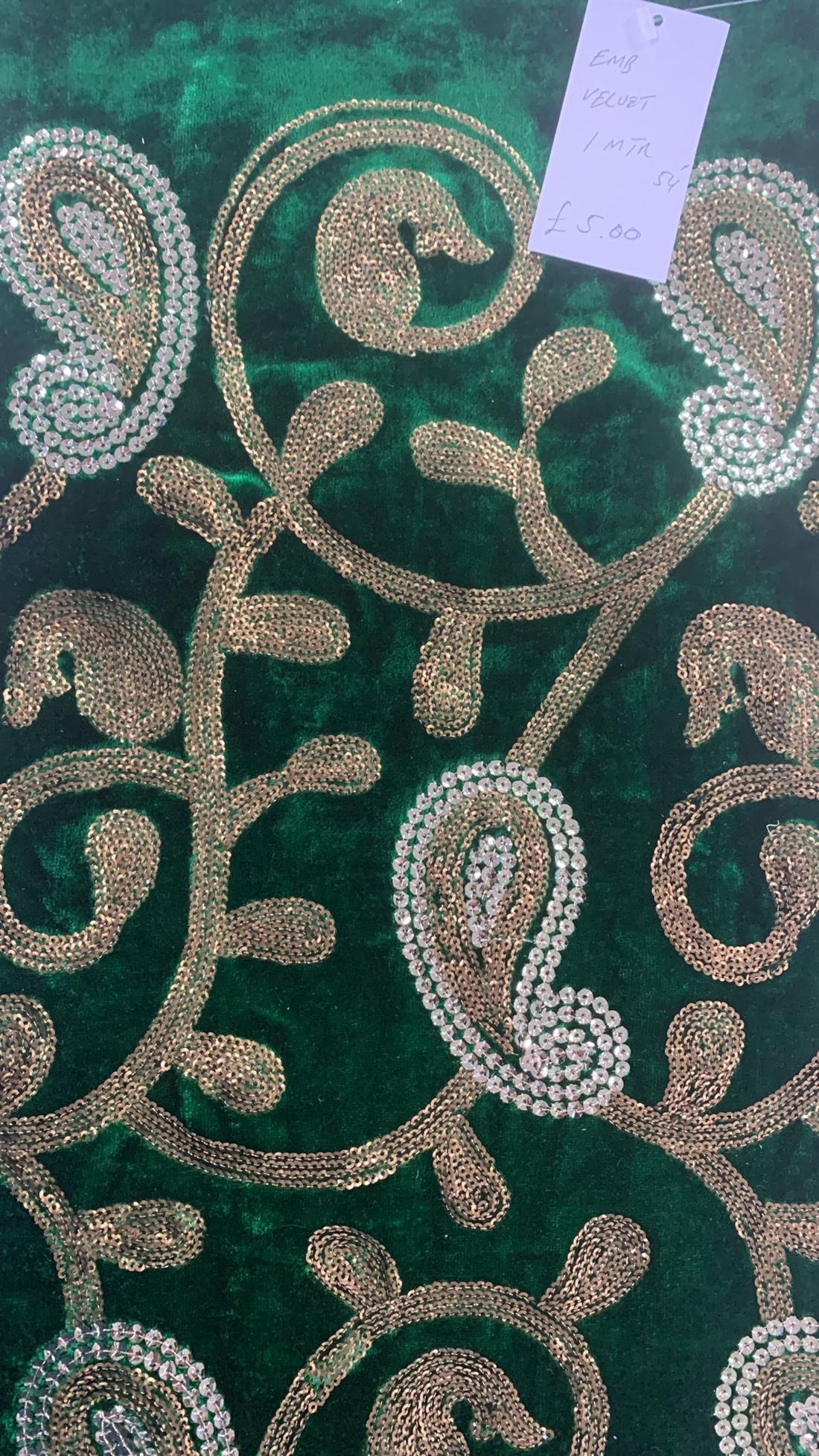 Green Emb Velvet 1Mtr