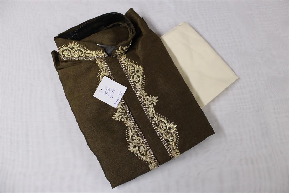 Brown Men’s Outfit