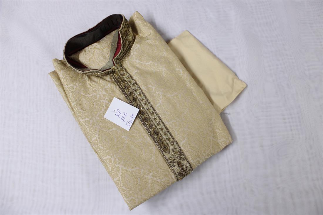 Gold Men’s Outfit